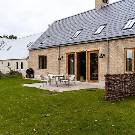 Communal Dining And Nature Near Jernhatten בית נופש אבלטופט