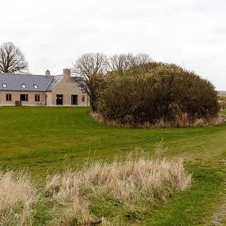 Дом отдыха Communal Dining And Nature Near Jernhatten Эбельтофт